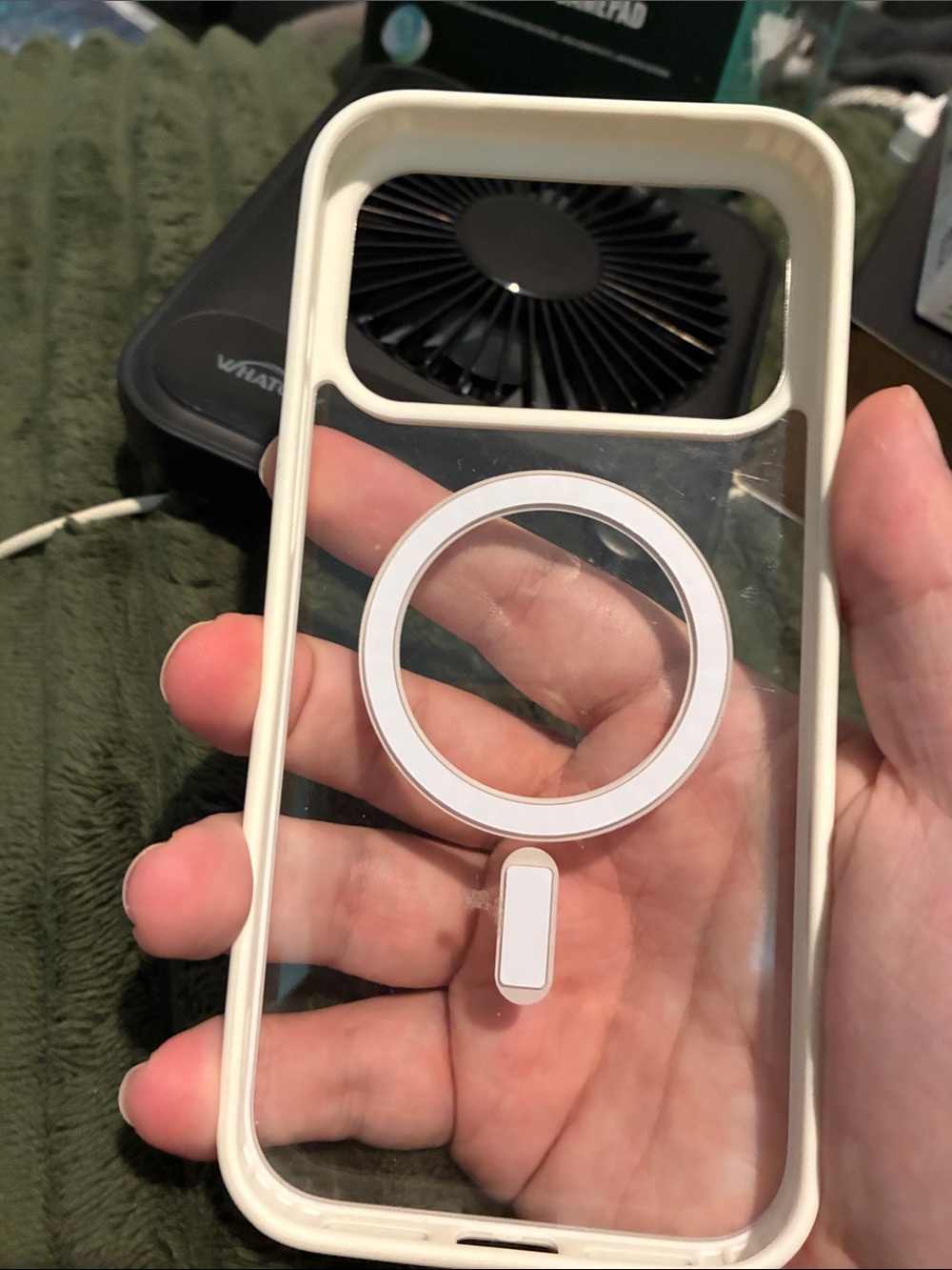MagSafe iPhone 17 pro max case